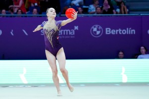 aa q neumann julia aut ph simone ferraro sfa09289 copia